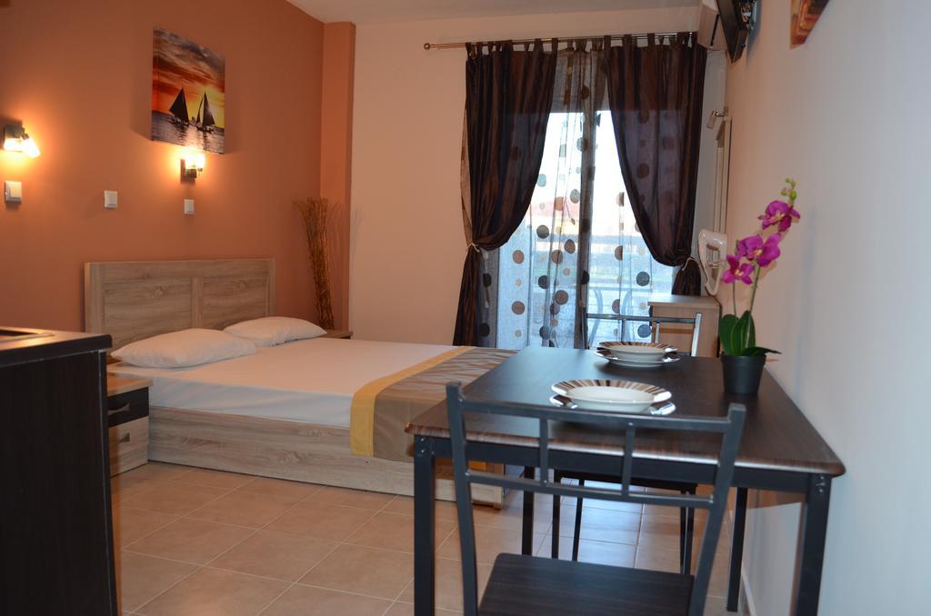 Thassos Grand Villas Apartments & Studios Limenaria  Pokoj fotografie